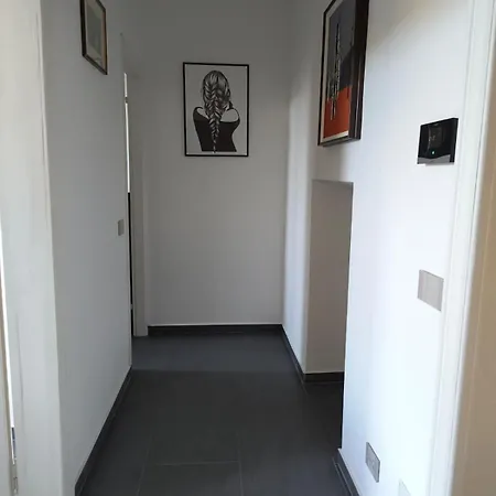 Lungo Fiume Apartman *